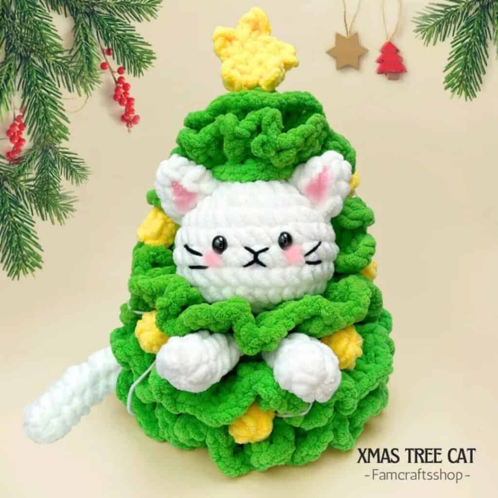 Crochet pattern for Christmas tree cat Korocincocats