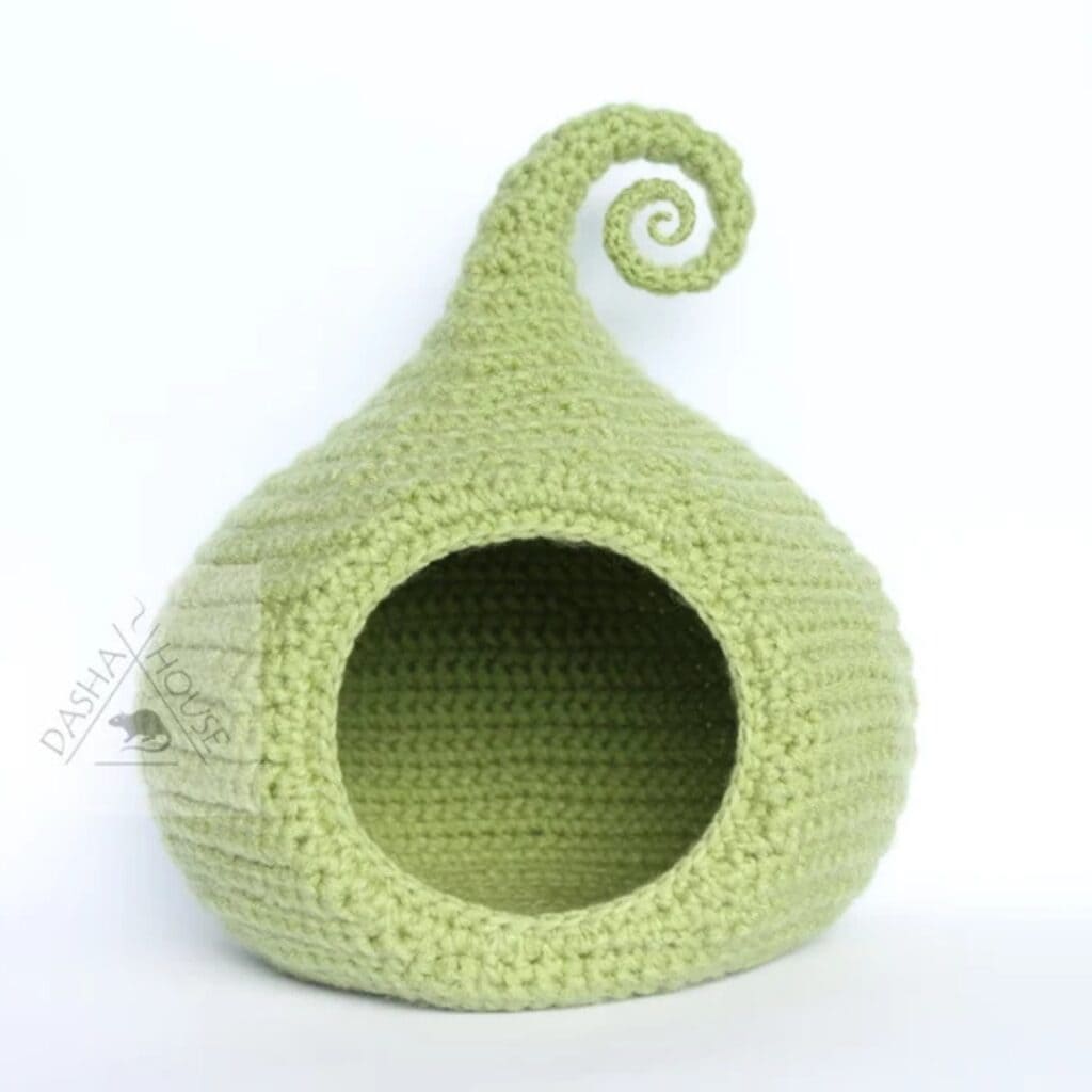 Crochet pattern for cat bed Korocincocats